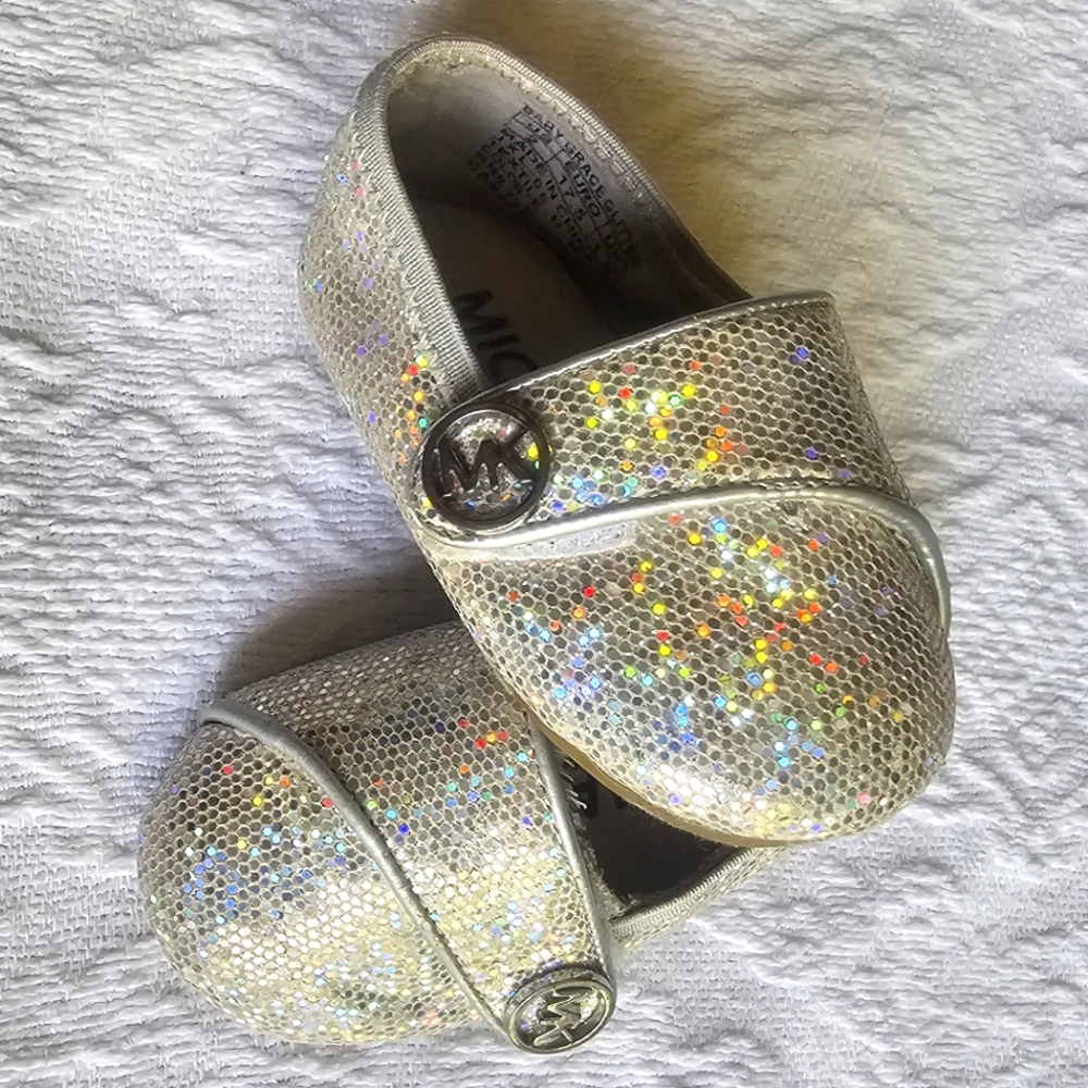 Michael Kors Baby Grace Glitter Shoes Size 2 GUC